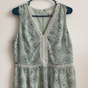 Ann Taylor LOFT Mint Green Floral Medallion Print Dress Size 10